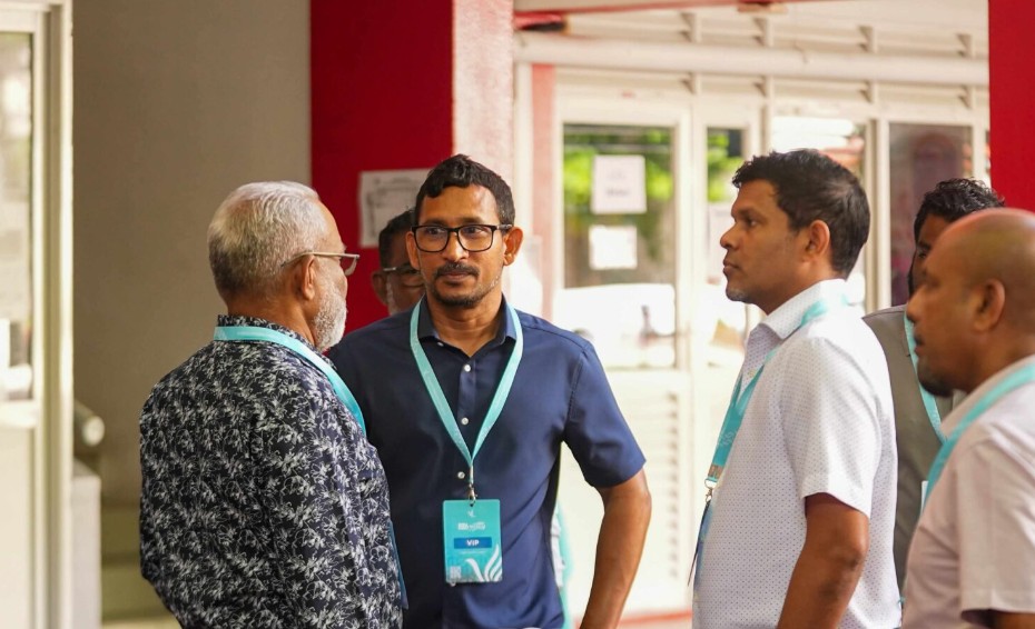 އާންމު ރައްޔިތުންނަށް މިއަށްވުރެ ފަސޭހައިން ބޭންކް ރޭޓްގައި ޑޮލަރު ލިބުނު ޒަމާނެއް އަދި ނާދޭ: ފަލާހް
